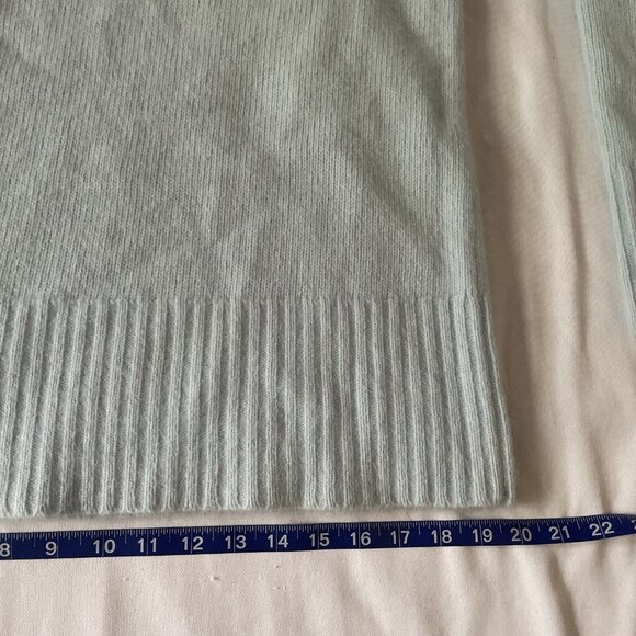 Spiegel Womens Light Blue V-Neck Sweater M Wool Angora Blend Soft Textured Knit - Picture 2 of 15